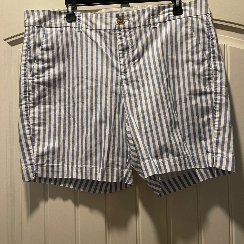 Old Navy Striped Everyday Shorts